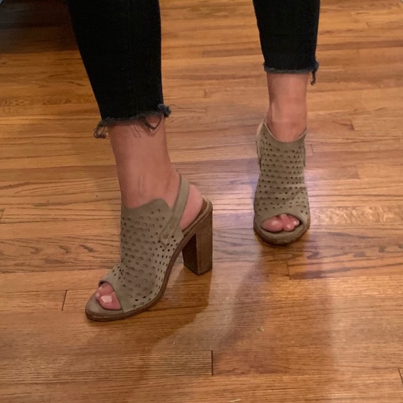 Booties - Picture 4 of 5